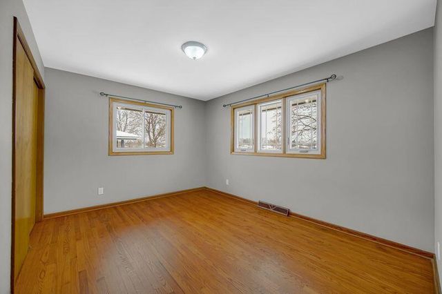 8224 Beech Avenue, Munster, IN 46321