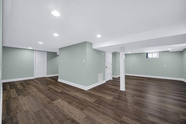 8224 Beech Avenue, Munster, IN 46321