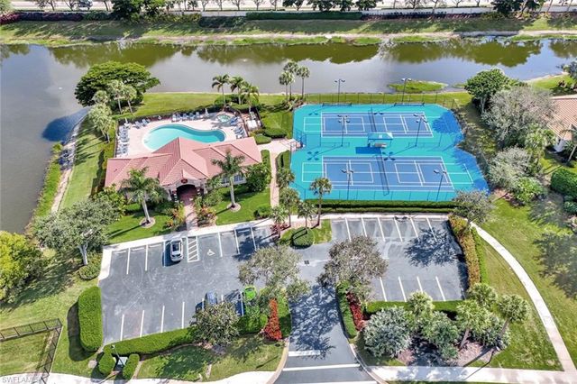 26401 Lucky Stone RD # 102, Bonita Springs, FL 34135