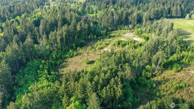 8511 Schirm Road NW, Olympia, WA 98502