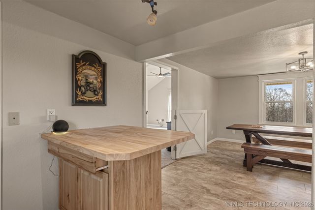 17252 S 178th West Avenue, Kellyville, OK 74039