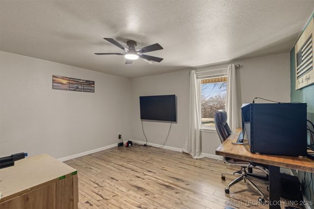 17252 S 178th West Avenue, Kellyville, OK 74039