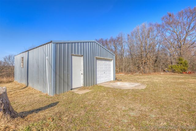 17252 S 178th West Avenue, Kellyville, OK 74039