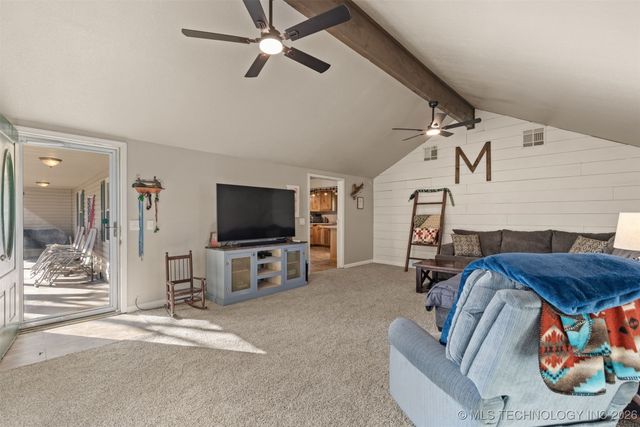 17252 S 178th West Avenue, Kellyville, OK 74039