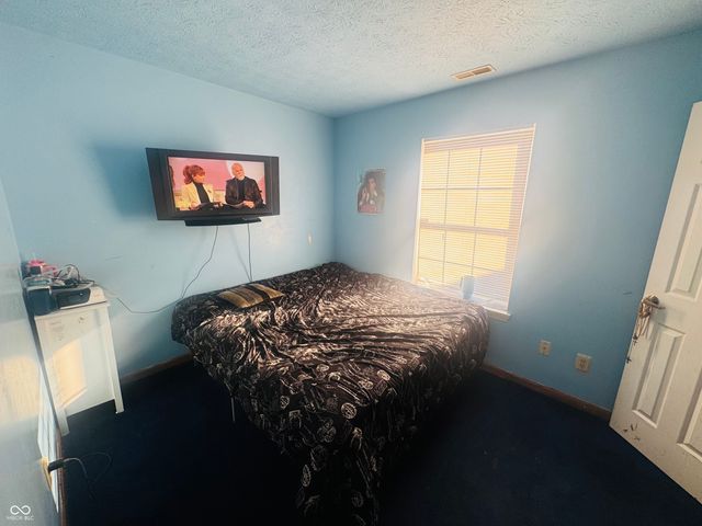 2619 Cooper Pointe Circle, Indianapolis, IN 46268