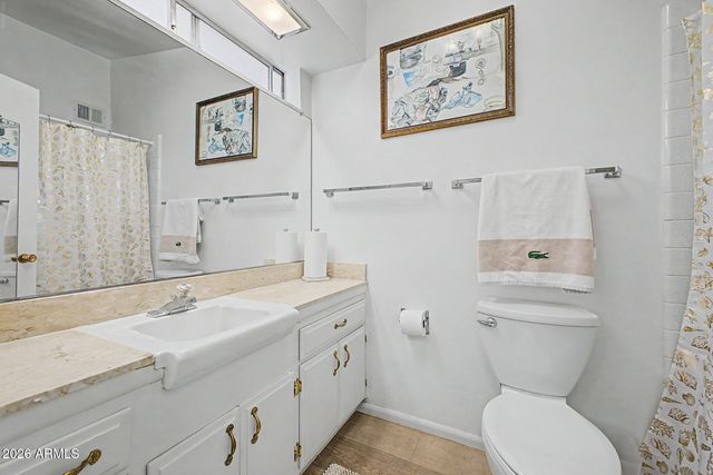 10807 N FAIRWAY Court W 212, Sun City, AZ 85351