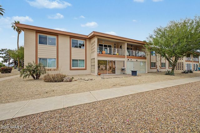 10807 N FAIRWAY Court W 212, Sun City, AZ 85351