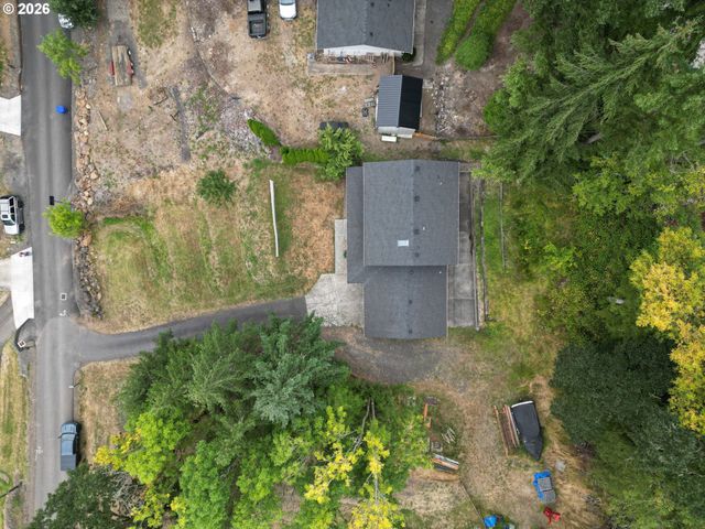 506 HAUSSLER Rd, Kelso, WA 98626