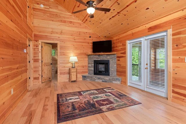 284 Deerfield Drive, Murphy, NC 28906