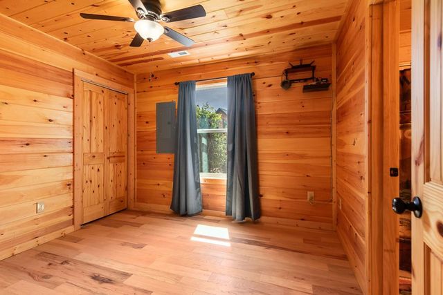 284 Deerfield Drive, Murphy, NC 28906