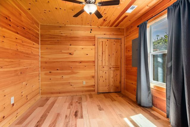 284 Deerfield Drive, Murphy, NC 28906