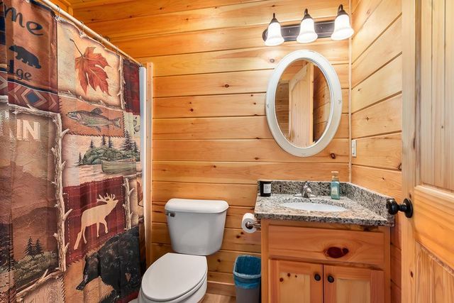 284 Deerfield Drive, Murphy, NC 28906