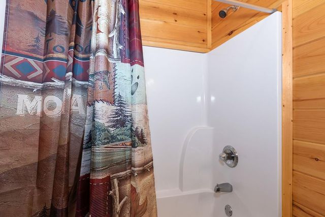 284 Deerfield Drive, Murphy, NC 28906