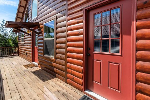284 Deerfield Drive, Murphy, NC 28906