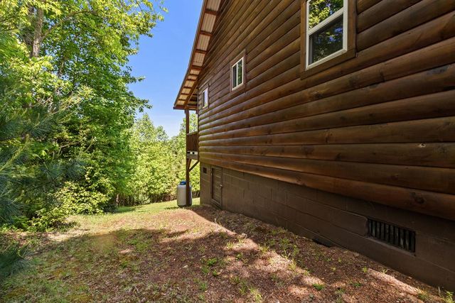 284 Deerfield Drive, Murphy, NC 28906