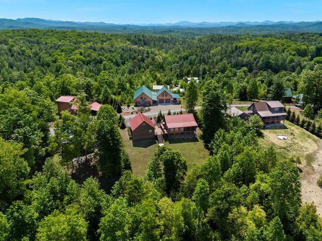 284 Deerfield Drive, Murphy, NC 28906