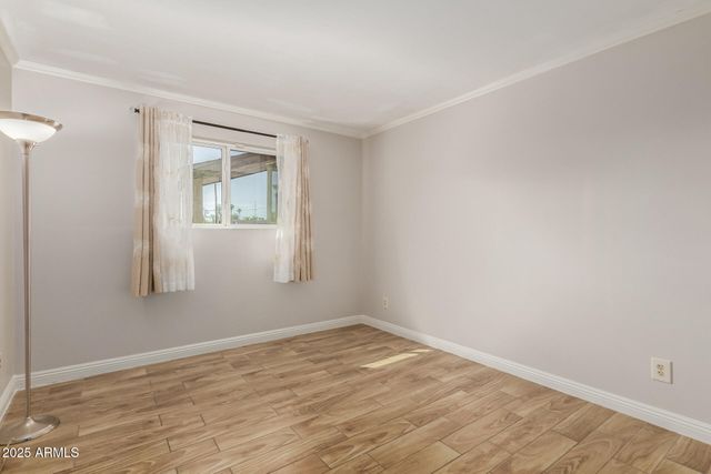 30 W DEL RIO Circle, Tempe, AZ 85282