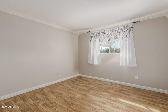 30 W DEL RIO Circle, Tempe, AZ 85282