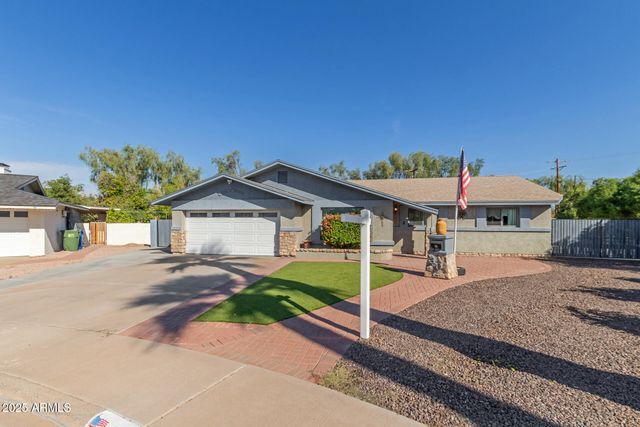 30 W DEL RIO Circle, Tempe, AZ 85282
