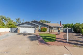 30 W DEL RIO Circle, Tempe, AZ 85282