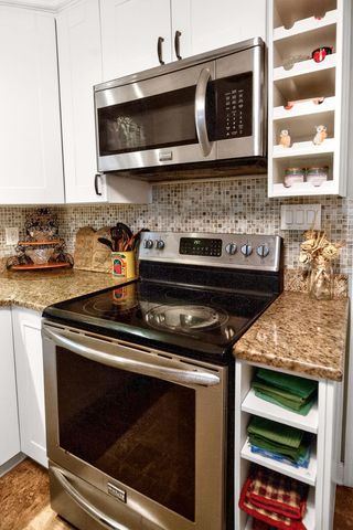 821 N Palmetto Street, Summerville, SC 29483