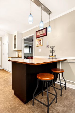 821 N Palmetto Street, Summerville, SC 29483