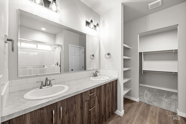 13656 Redway Ct, Caldwell, ID 83607