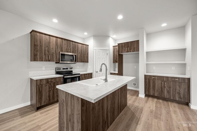 13656 Redway Ct, Caldwell, ID 83607