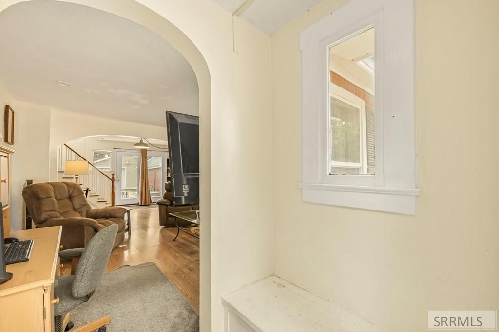 Image 12 of property listing at 380 3rd Street, Idaho Falls, ID 83401