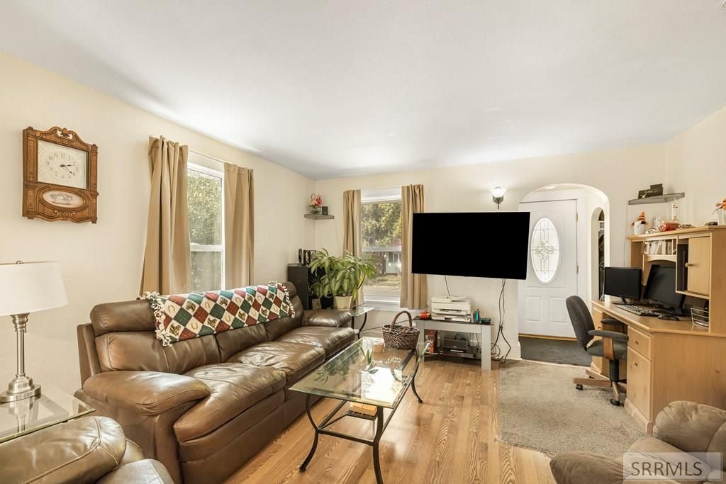 Image 13 of property listing at 380 3rd Street, Idaho Falls, ID 83401