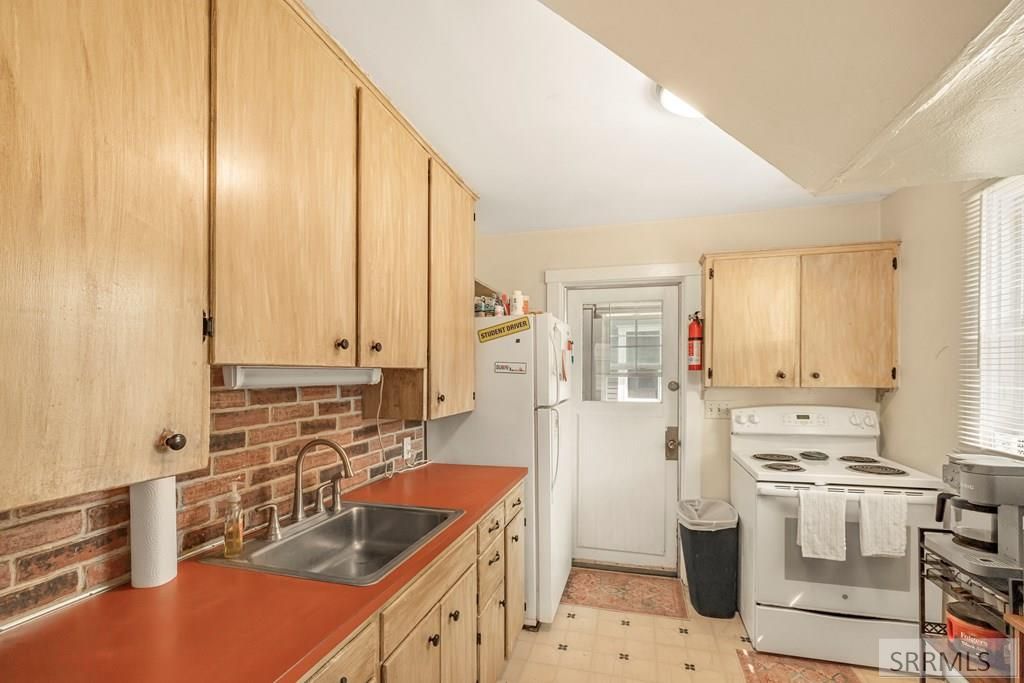 Image 25 of property listing at 380 3rd Street, Idaho Falls, ID 83401