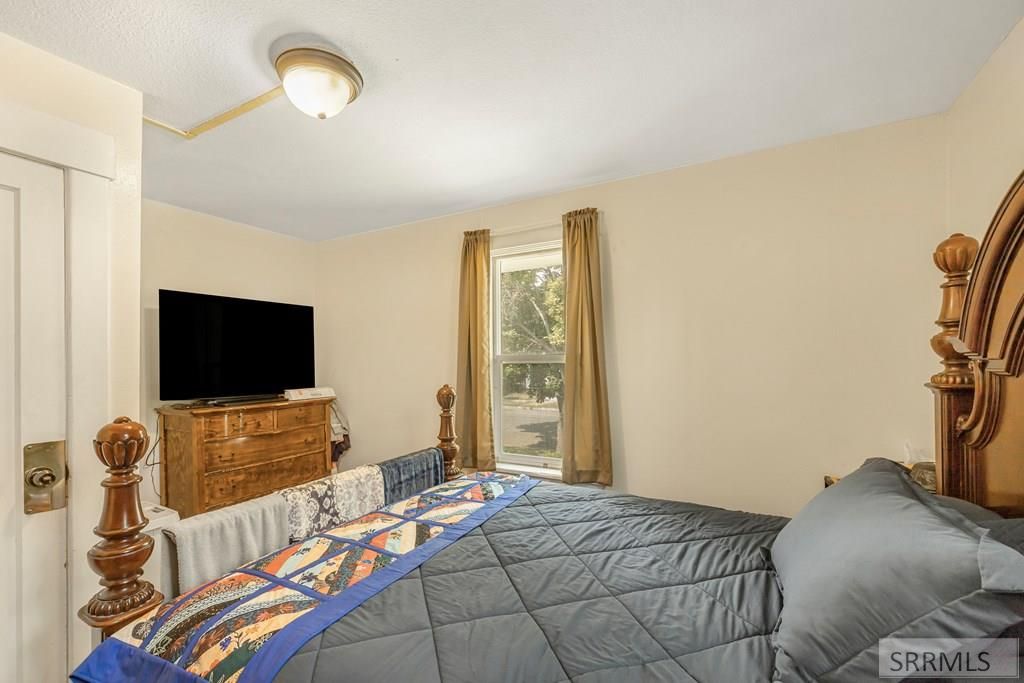 Image 27 of property listing at 380 3rd Street, Idaho Falls, ID 83401