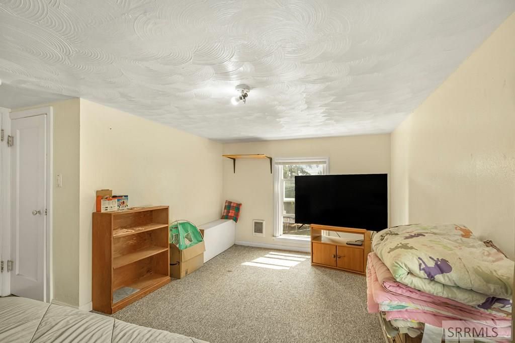 Image 32 of property listing at 380 3rd Street, Idaho Falls, ID 83401