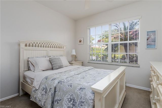 8085 Celeste DR 812, Naples, FL 34113