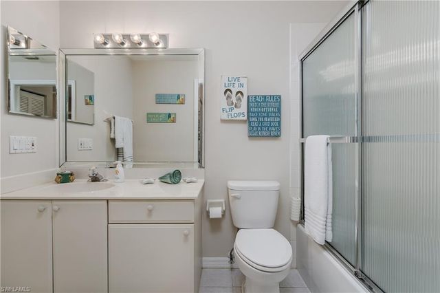 8085 Celeste DR 812, Naples, FL 34113
