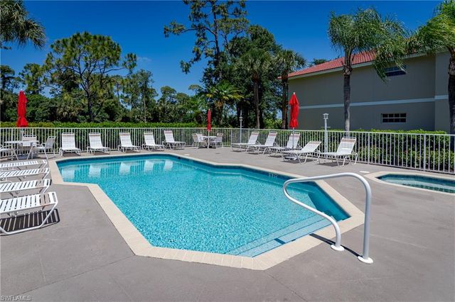 8085 Celeste DR 812, Naples, FL 34113