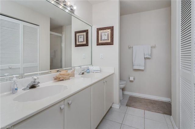 8085 Celeste DR 812, Naples, FL 34113