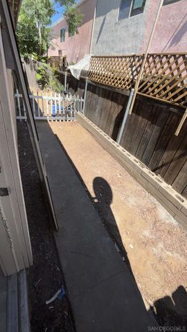 297 S Mollison Ave, El Cajon, CA 92020