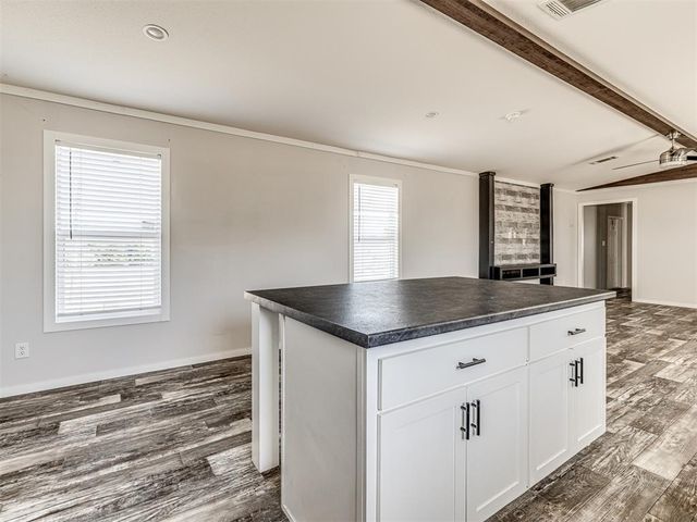 623 S Layton Avenue, Earlsboro, OK 74840