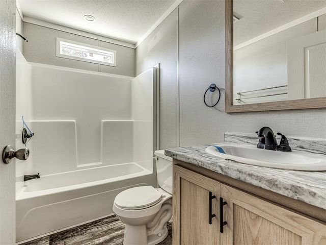 623 S Layton Avenue, Earlsboro, OK 74840