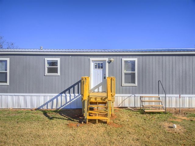 623 S Layton Avenue, Earlsboro, OK 74840