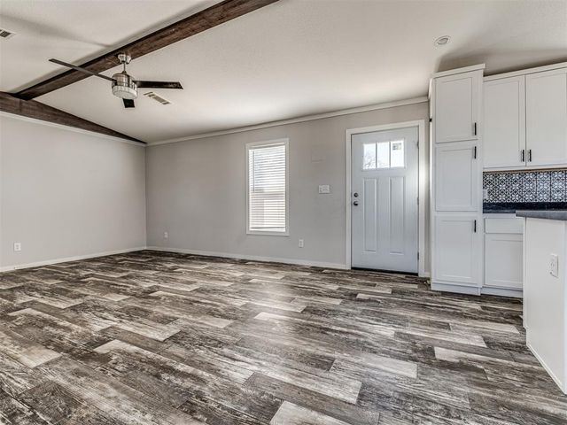 623 S Layton Avenue, Earlsboro, OK 74840