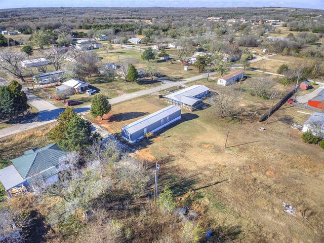 623 S Layton Avenue, Earlsboro, OK 74840