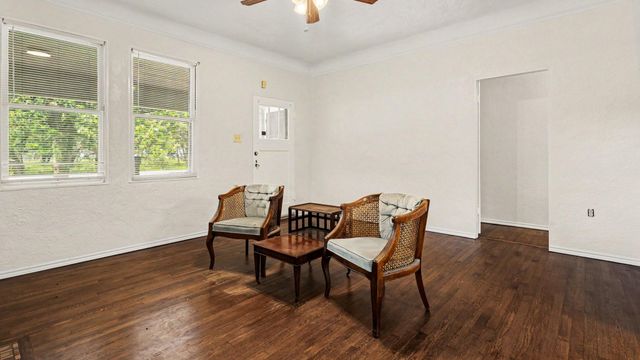 1902 Runneburg Road, Crosby, TX 77532