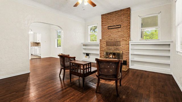 1902 Runneburg Road, Crosby, TX 77532