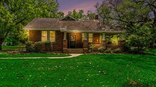1902 Runneburg Road, Crosby, TX 77532