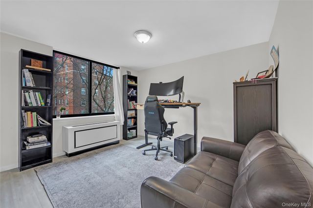1374 Midland Avenue PH3, Bronxville, NY 10708