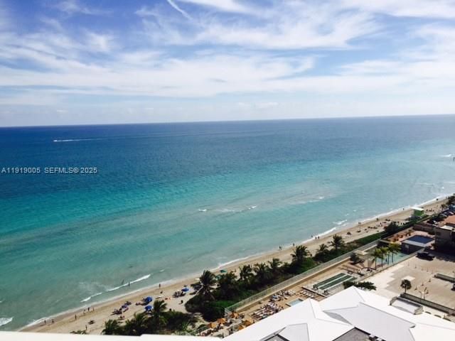 1950 S Ocean Dr 20A, Hallandale Beach, FL 33009