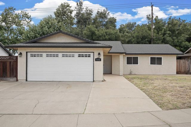 674 Privet Place, Manteca, CA 95336