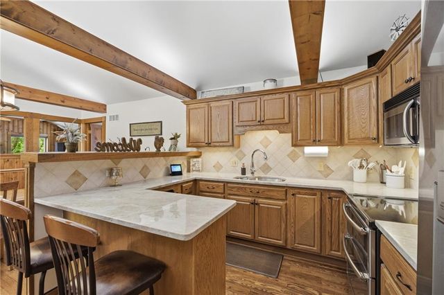25045 W 215th Street, Spring Hill, KS 66083